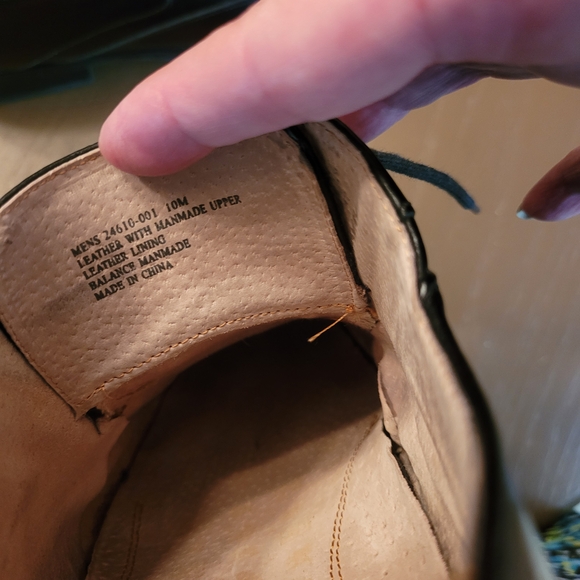 Stacy Adams Men's Black Leather Dress Shoes - Picture 5 of 6